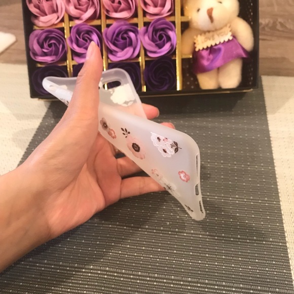 Flower iphone Case !!!5⭐️⭐️⭐️⭐️⭐️!!! - Picture 6 of 8